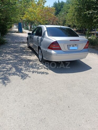 Mercedes C 240-4