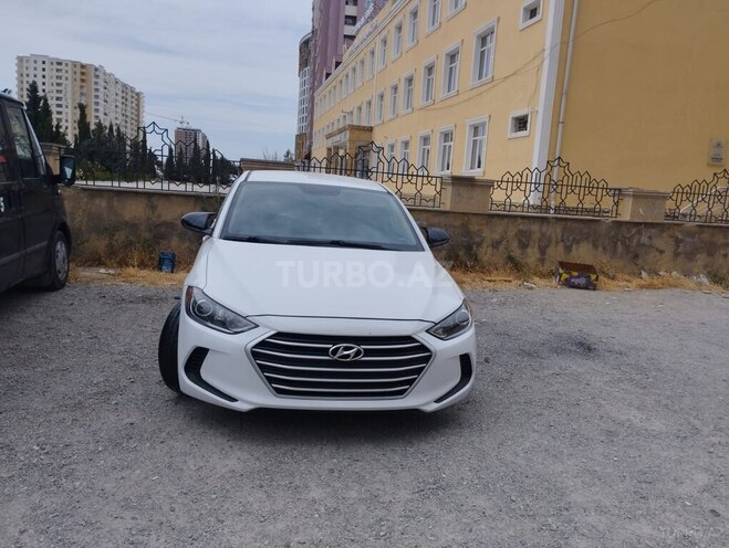 Hyundai Elantra 2018, 178,666 km - 2.0 l - Bakı