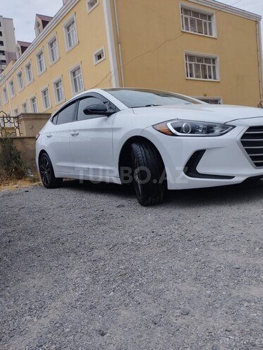 Hyundai Elantra 2018, 178,666 km - 2.0 l - Bakı