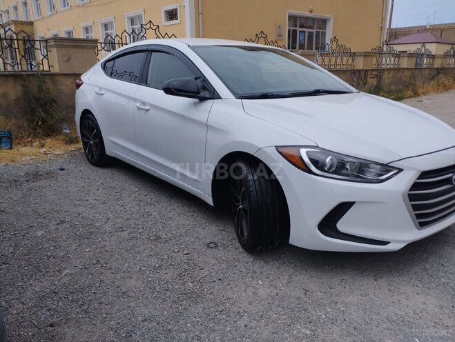Hyundai Elantra 2018, 178,666 km - 2.0 l - Bakı