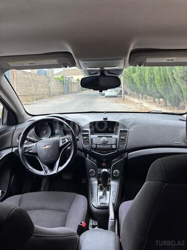 Chevrolet Cruze-2