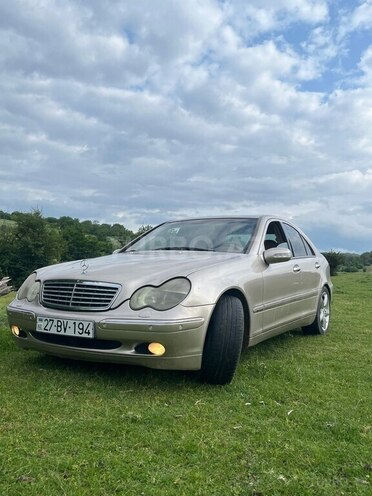Mercedes C 240-7
