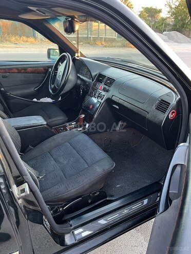 Mercedes C 220 d-6