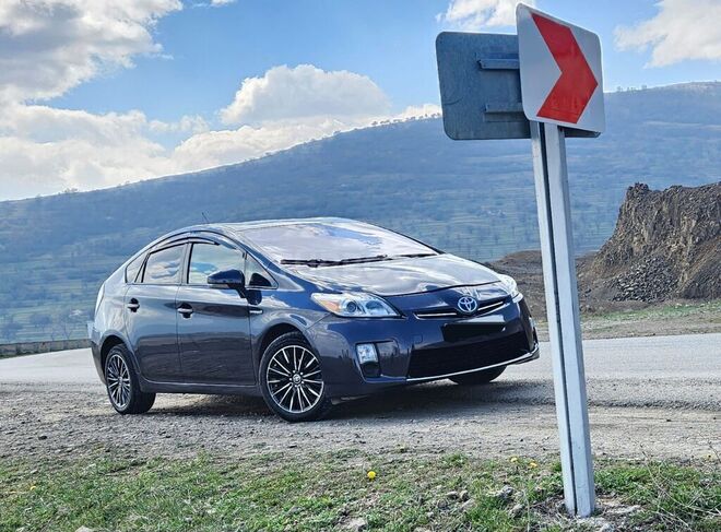 Toyota Prius 2010, 520,000 km - 1.8 l - Bakı