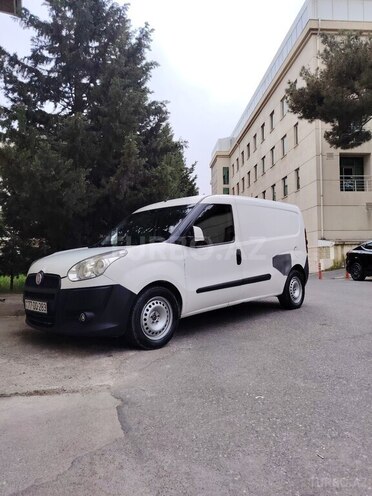 Fiat Doblo 2011, 230,000 km - 1.6 l - Bakı