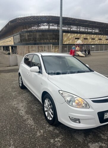 Hyundai i30 2009, 235,000 km - 2.0 l - Bakı