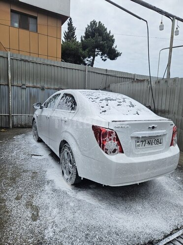 Chevrolet Aveo-7