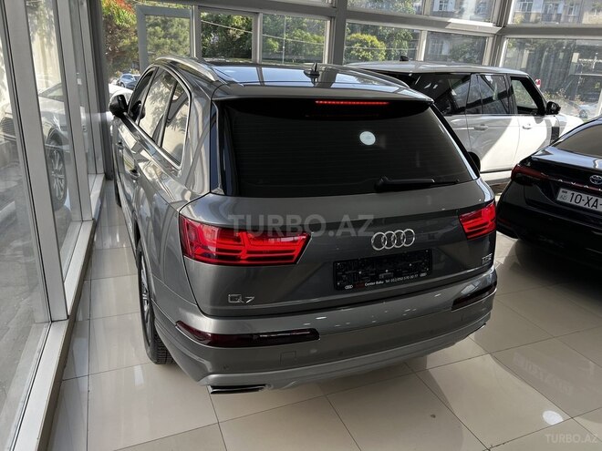 Audi Q7 2017, 159,000 km - 2.0 l - Bakı