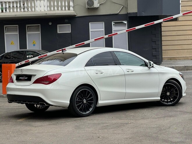 Mercedes CLA 250-12