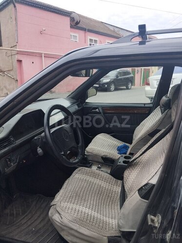 Mercedes E 250 1994, 250,000 km - 2.5 l - Bakı