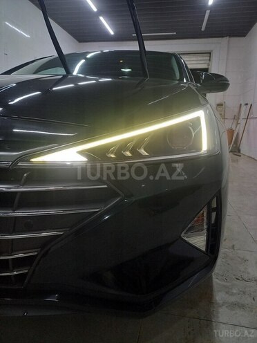Hyundai Elantra 2019, 146,500 km - 2.0 л - Babək
