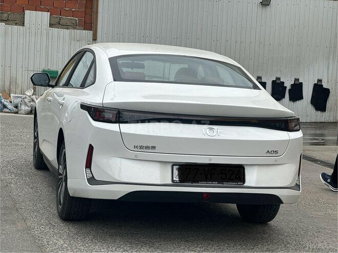 Changan Qiyuan A05 2025, 4,500 km - 1.5 л - Bakı
