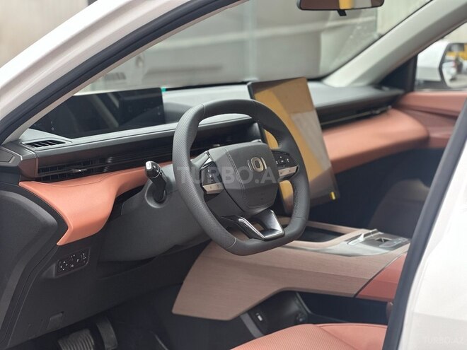 Changan Qiyuan A05 2025, 4,500 km - 1.5 л - Bakı
