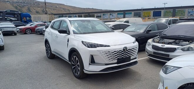 Changan CS 55 Plus 2025, 0 km - 1.5 л - Bakı