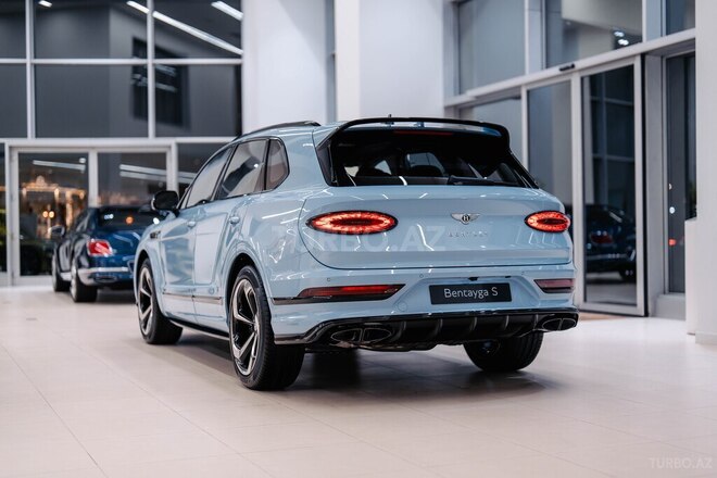 Bentley Bentayga-6