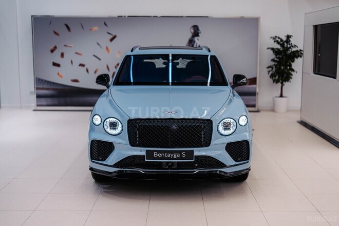 Bentley Bentayga-4