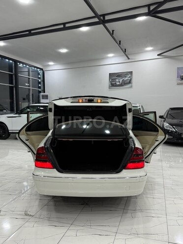 Mercedes E 240 2005, 255,000 km - 2.6 l - Sumqayıt