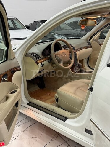 Mercedes E 240 2005, 255,000 km - 2.6 l - Sumqayıt