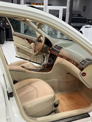 Mercedes E 240 2005, 255,000 km - 2.6 l - Sumqayıt