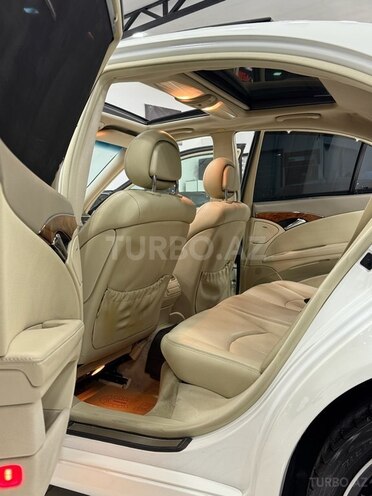 Mercedes E 240 2005, 255,000 km - 2.6 l - Sumqayıt