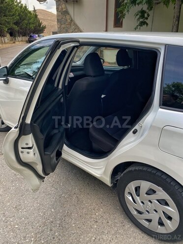 Toyota Corolla Fielder 2019, 94,000 km - 1.5 л - Siyəzən
