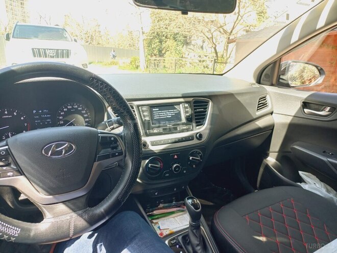 Hyundai Accent 2019, 55,800 km - 1.6 l - Şabran