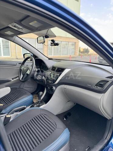 Hyundai Accent 2015, 160,000 km - 1.6 л - Bakı