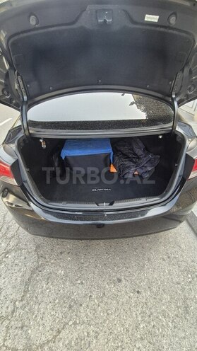 Hyundai Elantra 2011, 235,000 km - 1.8 l - Bakı