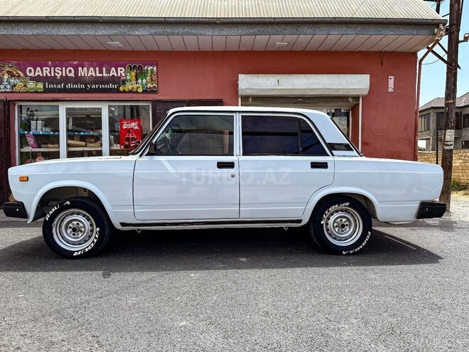 LADA (VAZ) 2107 1999, 95,000 km - 1.6 л - Şirvan