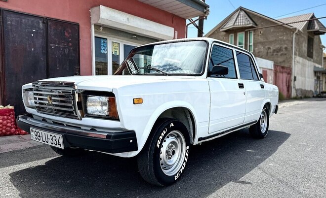 LADA (VAZ) 2107 1999, 95,000 km - 1.6 л - Şirvan