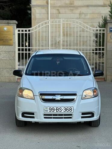 Chevrolet Aveo-1
