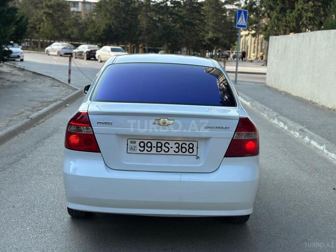Chevrolet Aveo-7