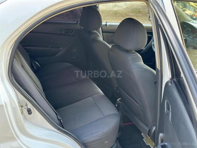 Chevrolet Aveo-4