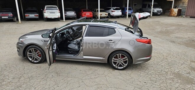 Kia Optima-5