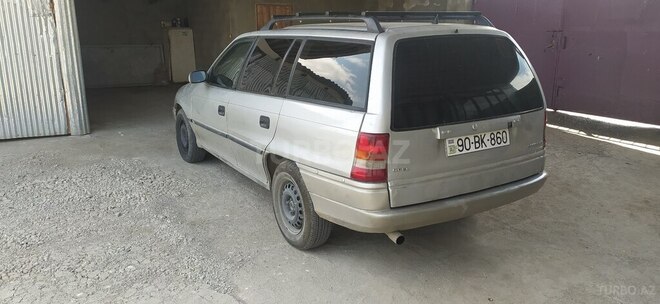 Opel Astra 1997, 125,438 km - 1.6 l - Şabran