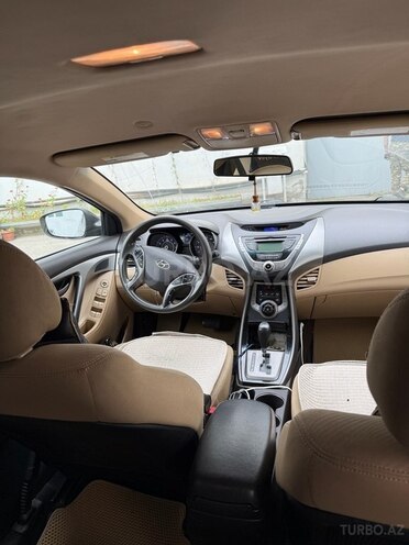 Hyundai Elantra 2012, 243,011 km - 1.8 l - Bakı