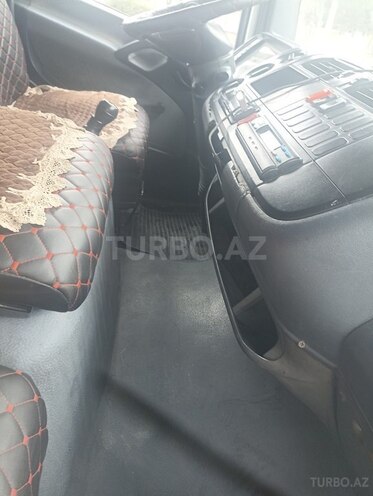 Mercedes Atego 815 2002, 935,946 km - 4.2 l - Sumqayıt