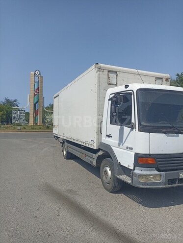 Mercedes Atego 815 2002, 935,946 km - 4.2 l - Sumqayıt