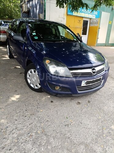 Opel Astra 2009, 300,000 km - 1.4 l - Mingəçevir