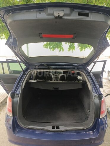 Opel Astra 2009, 300,000 km - 1.4 l - Mingəçevir