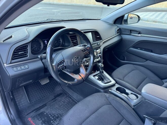 Hyundai Elantra 2018, 100,368 km - 2.0 l - Bakı