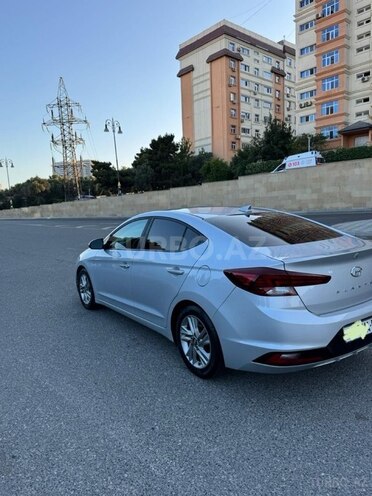 Hyundai Elantra 2018, 100,368 km - 2.0 l - Bakı