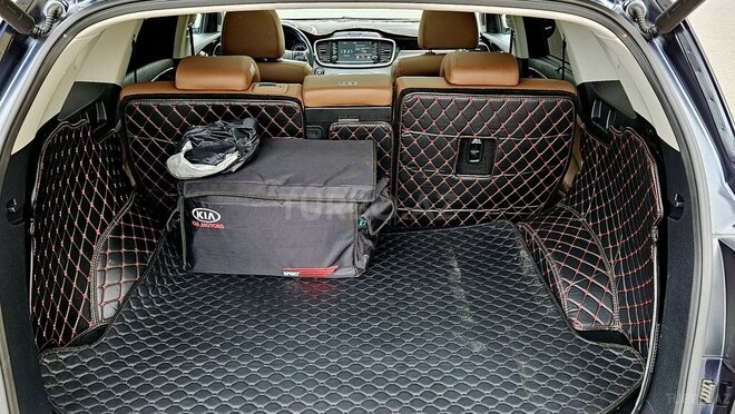 Kia Sorento-12