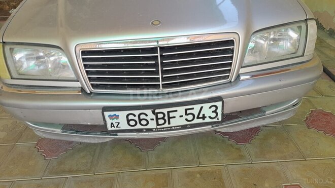 Mercedes C 180 1998, 360,000 km - 1.8 l - Yevlax