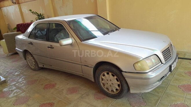Mercedes C 180 1998, 360,000 km - 1.8 l - Yevlax