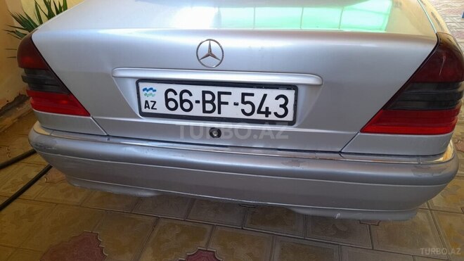 Mercedes C 180 1998, 360,000 km - 1.8 l - Yevlax