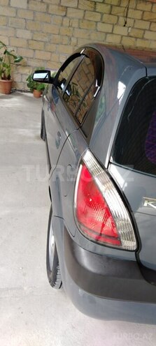 Kia Rio 2006, 328,000 km - 1.5 l - Ucar