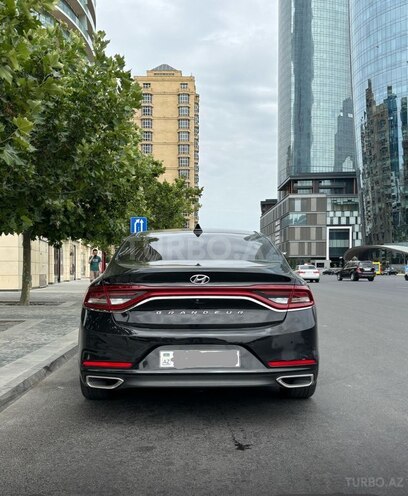 Hyundai Grandeur 2018, 268,000 km - 2.2 l - Bakı