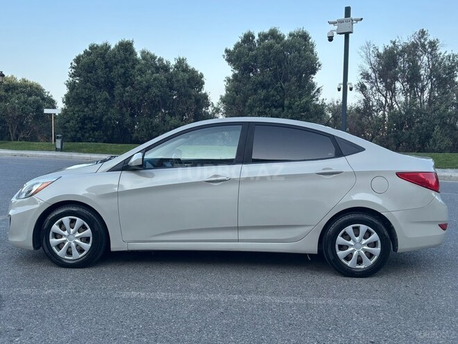 Hyundai Accent 2016, 240,000 km - 1.6 l - Bakı