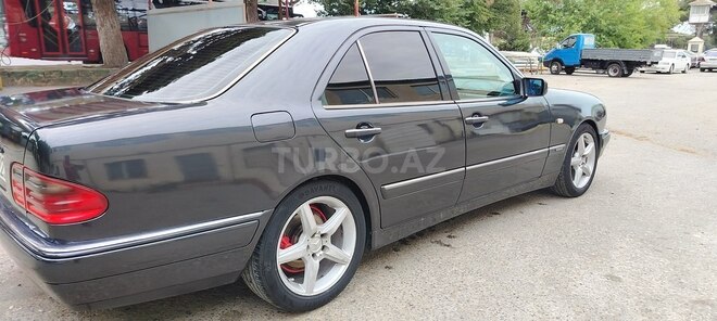 Mercedes E 230 1997, 425,000 km - 2.3 l - Bakı